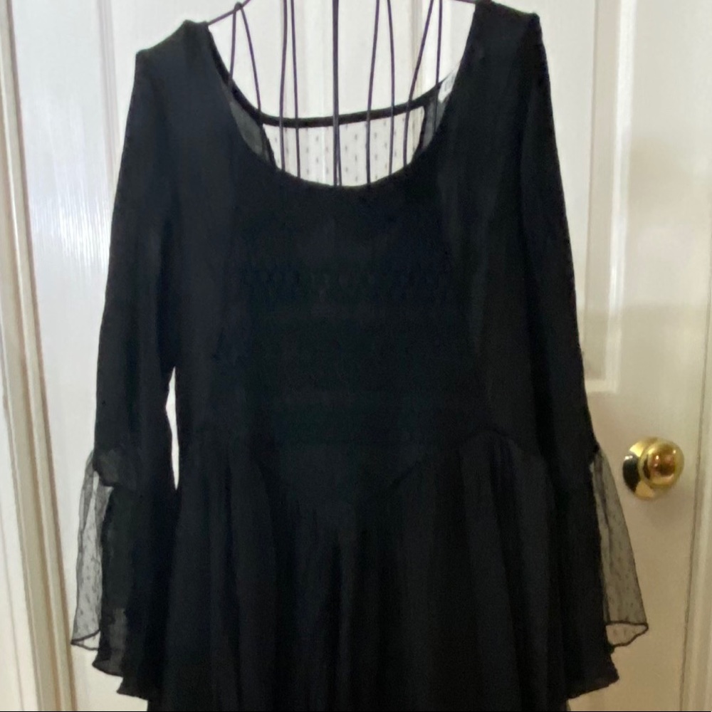 Rebellion Women’s Size Large Black Tunic - Picture 2 of 10